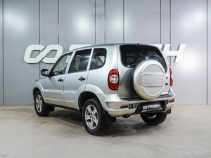 Внедорожник Chevrolet Niva 2013 года, 539000 рублей, Воронеж