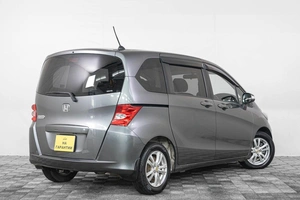 Минивэн Honda Freed 2010 года, 1029000 рублей, Кемерово