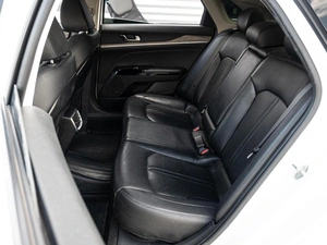 Седан Kia K5 2020 года, 2675000 рублей, Краснодар