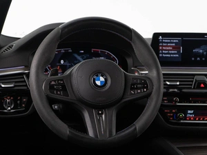 Седан BMW 5 серия 2019 года, 4898999 рублей, Москва