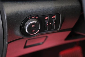 Универсал Opel Astra 2013 года, 989000 рублей, Омск