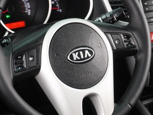 Минивэн Kia Venga 2011 года, 729000 рублей, Воронеж