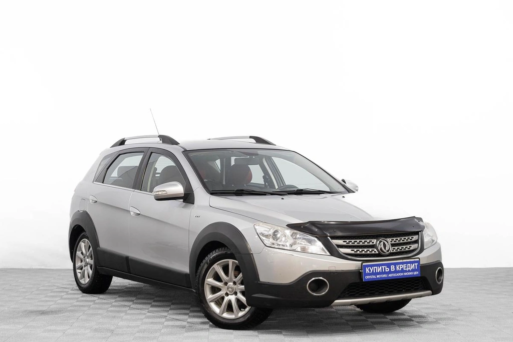Хетчбэк Dongfeng H30 Cross 2015 года, 539000 рублей, Барнаул