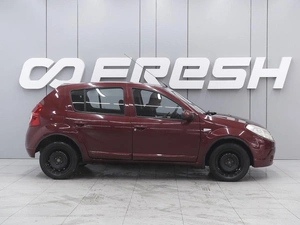 Хетчбэк Renault Sandero 2011 года, 639000 рублей, Ростов-на-Дону