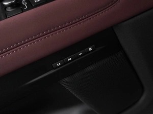 Внедорожник Land Rover Range Rover Evoque 2025 года, 5889000 рублей, Воронеж