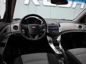 Седан Chevrolet Cruze 2015 года, 899000 рублей, Большой Сочи