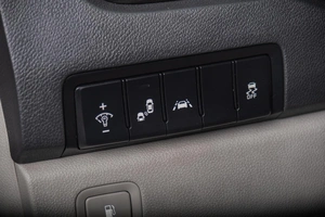 Минивэн Kia Carnival 2019 года, 2949000 рублей, Томск