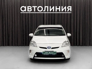 Лифтбек Toyota Prius 2013 года, 950000 рублей, Красноярск