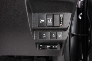 Минивэн Honda Freed 2019 года, 1629000 рублей, Красноярск