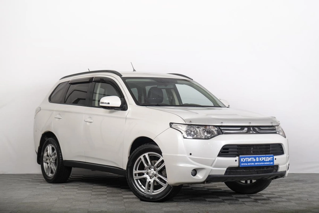 Внедорожник Mitsubishi Outlander 2013 года, 1779000 рублей, Томск