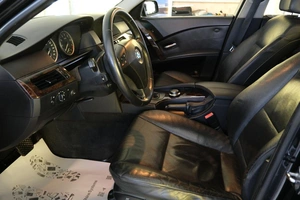 Седан BMW 5 серия 2006 года, 1269000 рублей, Омск