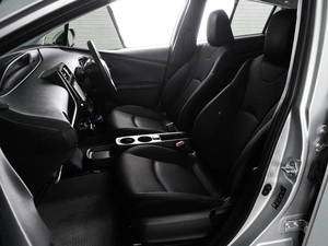 Лифтбек Toyota Prius 2019 года, 1699000 рублей, Воронеж
