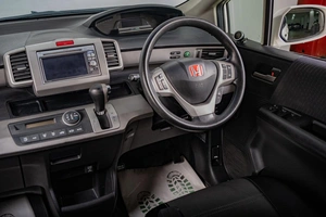 Минивэн Honda Freed 2011 года, 1189000 рублей, Томск