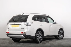 Внедорожник Mitsubishi Outlander 2014 года, 1699000 рублей, Томск