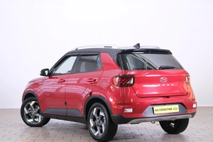 Внедорожник Hyundai Venue 2021 года, 2199000 рублей, Омск