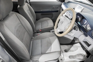 Хетчбэк Mazda Demio 2002 года, 299000 рублей, Барнаул