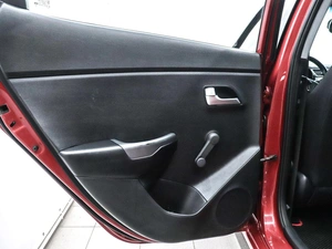 Седан Kia Rio 2015 года, 1149000 рублей, Красноярск