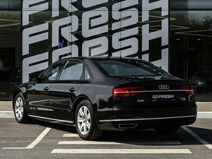 Седан Audi A8 2015 года, 2799000 рублей, Волгоград