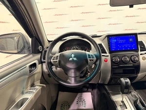 Внедорожник Mitsubishi Pajero 2011 года, 1440000 рублей, Красноярск