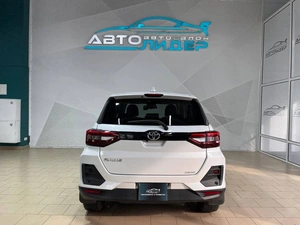 Внедорожник Toyota Raize 2020 года, 1669000 рублей, Красноярск