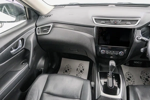 Внедорожник Nissan X-Trail 2017 года, 1949000 рублей, Красноярск