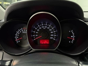 Седан Kia Rio 2015 года, 885000 рублей, Красноярск