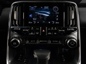 Внедорожник Lexus LX 2022 года, 14510444 рублей, Москва