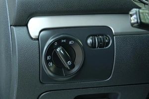 Хетчбэк Volkswagen Golf 2009 года, 719000 рублей, Омск