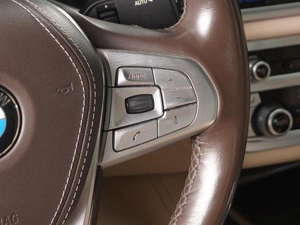 Седан BMW 7 серия 2015 года, 3469000 рублей, Красный Пахарь
