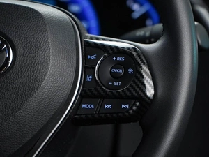 Хетчбэк Toyota Corolla 2022 года, 2250999 рублей, Москва