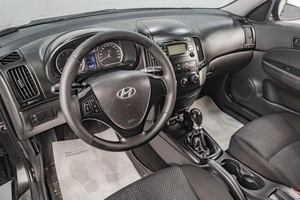 Хетчбэк Hyundai i30 2010 года, 529000 рублей, Челябинск