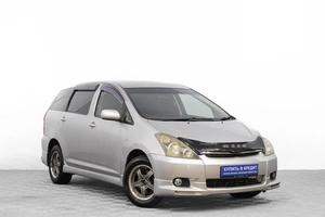 Минивэн Toyota Wish 2003 года, 599000 рублей, Барнаул