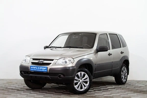 Внедорожник Chevrolet Niva 2012 года, 499000 рублей, Сургут