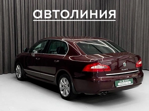 Лифтбек Skoda Superb 2012 года, 955000 рублей, Красноярск