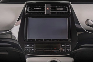 Лифтбек Toyota Prius 2016 года, 1849000 рублей, Томск