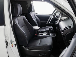 Внедорожник Toyota Land Cruiser Prado 2014 года, 4139000 рублей, Тюмень