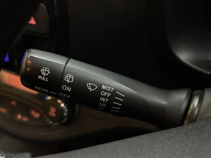 Хетчбэк Toyota Vitz 2017 года, 1197000 рублей, Красноярск