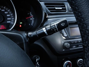 Седан Kia Rio 2015 года, 998000 рублей, Ставрополь