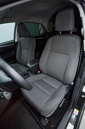 Седан Toyota Corolla 2017 года, 1499000 рублей, Красноярск