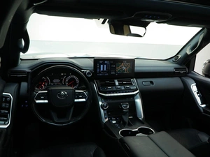 Внедорожник Toyota Land Cruiser 2021 года, 7799077 рублей, Москва