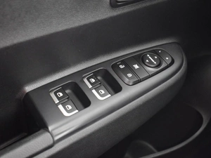 Хетчбэк Kia Rio X-Line 2019 года, 1349000 рублей, Казань