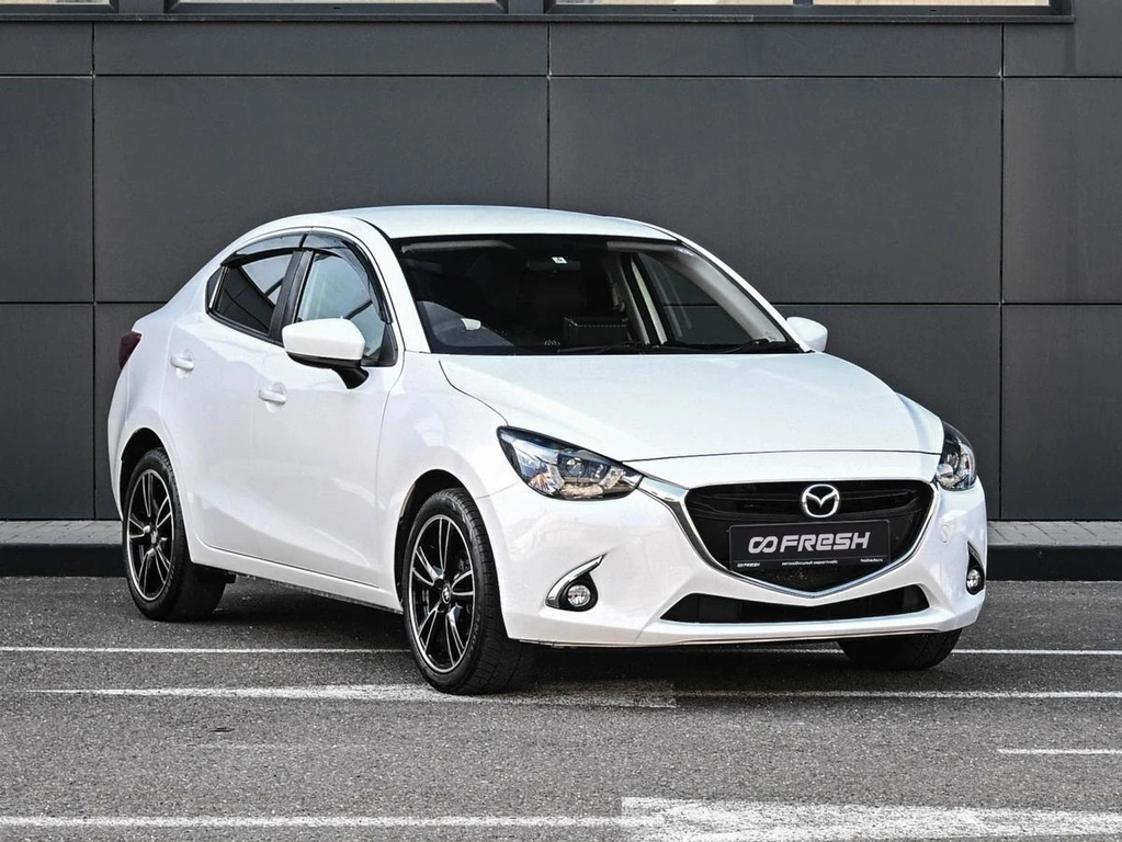 Хетчбэк Mazda 2 2021 года, 1584000 рублей, Кирилловка