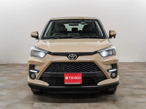 Внедорожник Toyota Raize 2020 года, 1650000 рублей, Красноярск