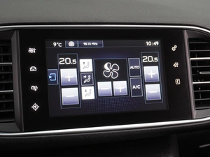 Универсал Peugeot 308 2015 года, 1099000 рублей, Воронеж