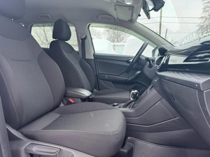 Внедорожник Volkswagen Taos 2021 года, 2599000 рублей, Ижевск