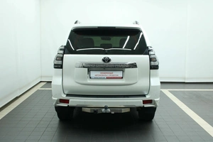 Внедорожник Toyota Land Cruiser Prado 2019 года, 4190000 рублей, Красноярск