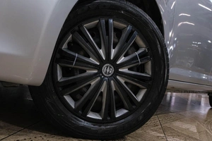 Хетчбэк Toyota Ractis 2009 года, 699000 рублей, Новокузнецк