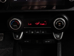 Седан Kia Rio 2021 года, 1534000 рублей, Тюмень