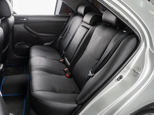 Седан Toyota Avensis 2007 года, 940000 рублей, Тюмень