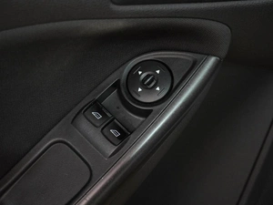 Универсал Ford Focus 2015 года, 999000 рублей, Воронеж
